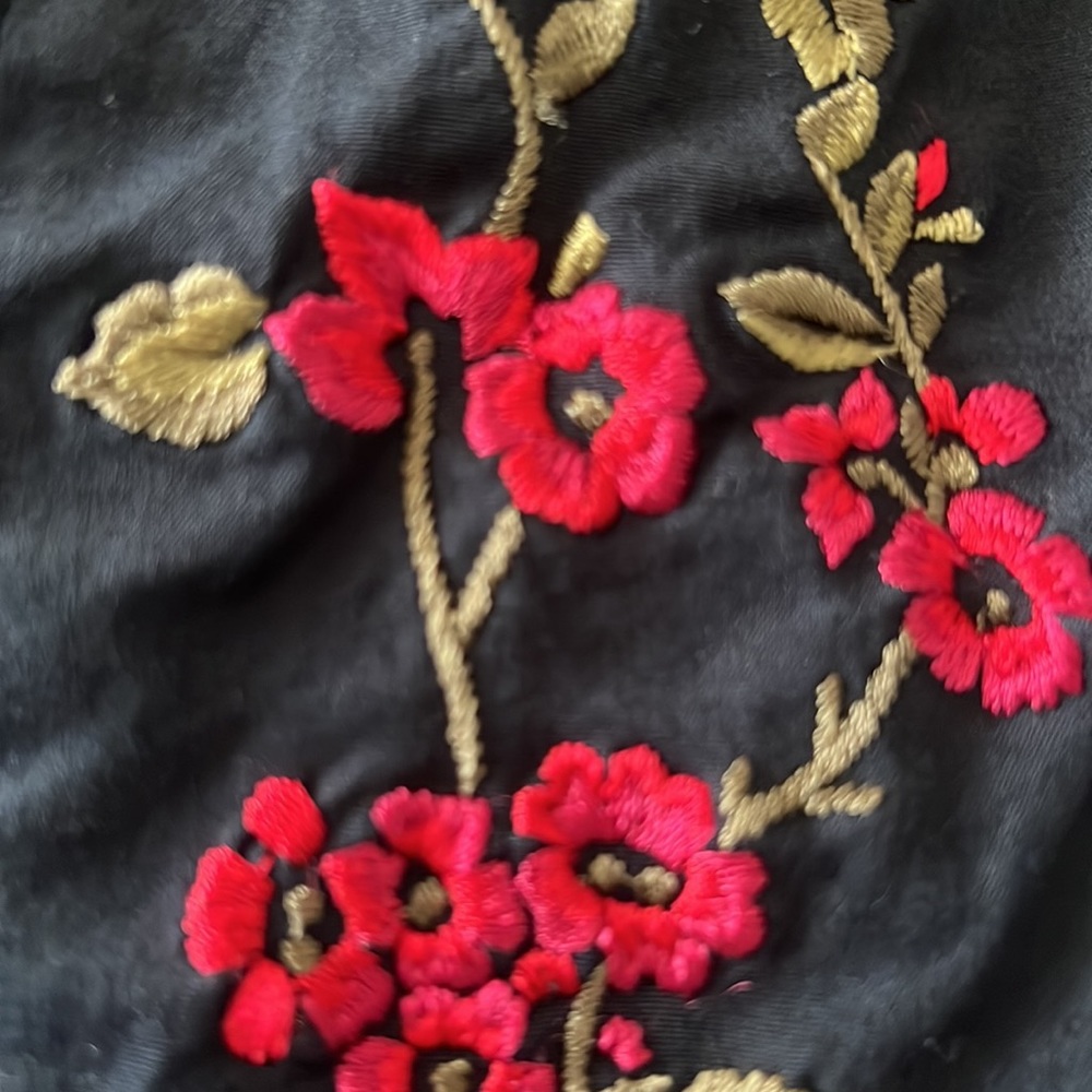 Vintage 90’s Express strapless black dress with beautiful embroidery 7/8 EUC - Picture 6 of 6